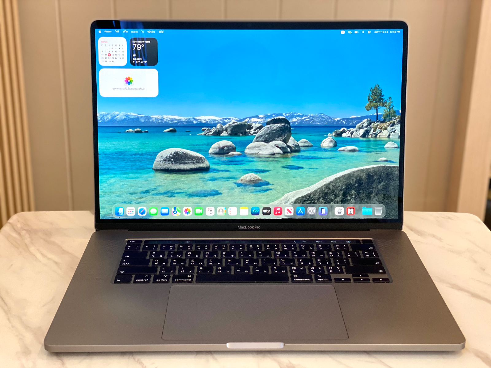 MacBook Pro 16” (2019)