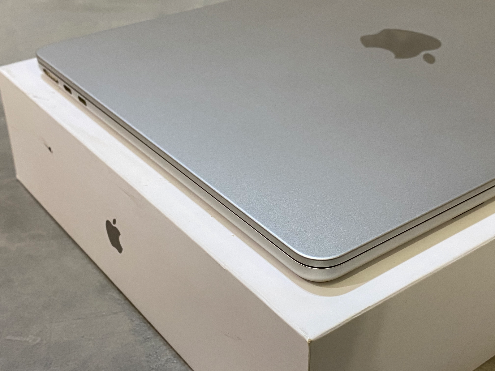 MacBook Air M2 13"