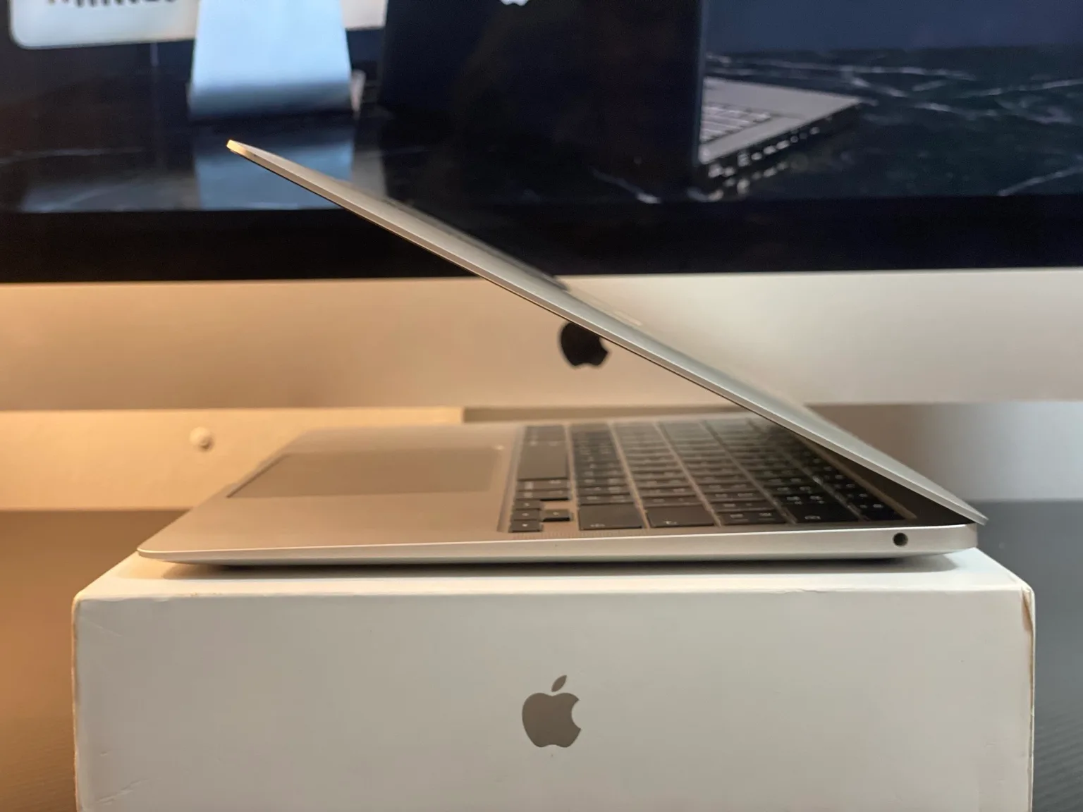 MacBook Air M1 13.3″