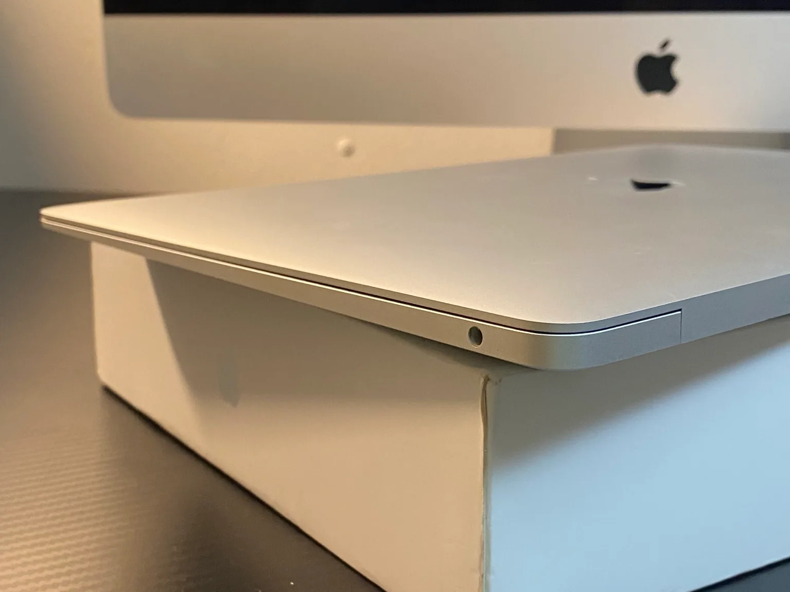 MacBook Air M1 13.3″